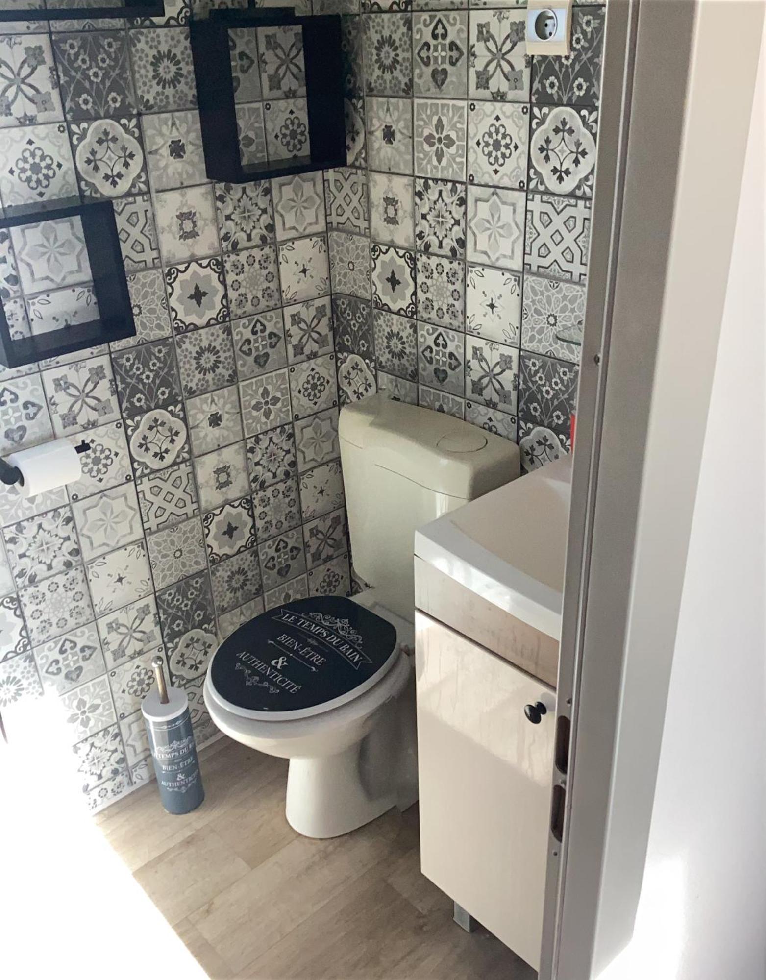 Frejus Tout Confort, Climatisation,Linge De Lit Et De Toilette, Coffre Fort, Ventilations Au Plafond Chambres Et Wifi Possible Zewnętrze zdjęcie